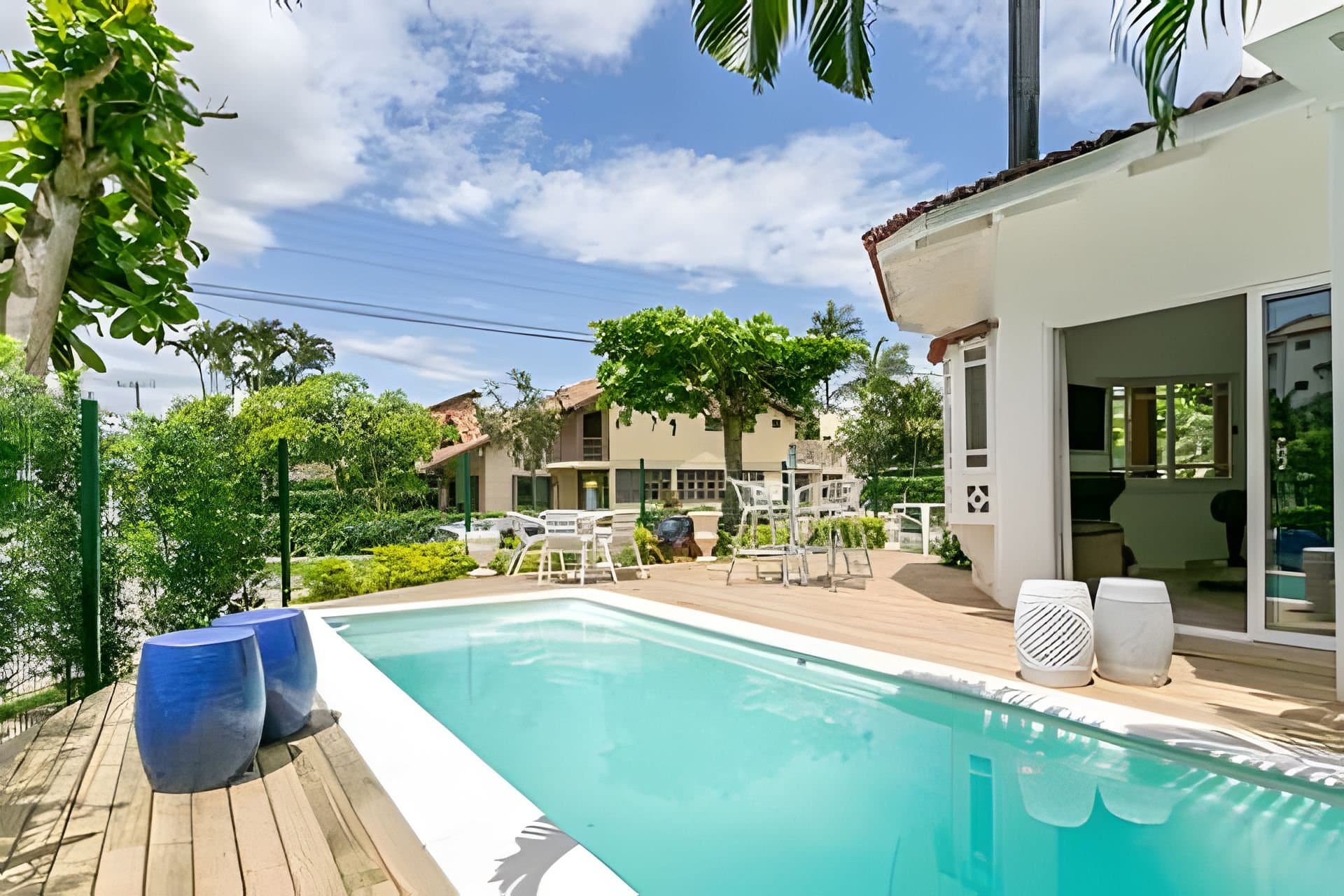 Casa Marimbáus, Jurerê Internacional, a cerca de 350 metros do mar